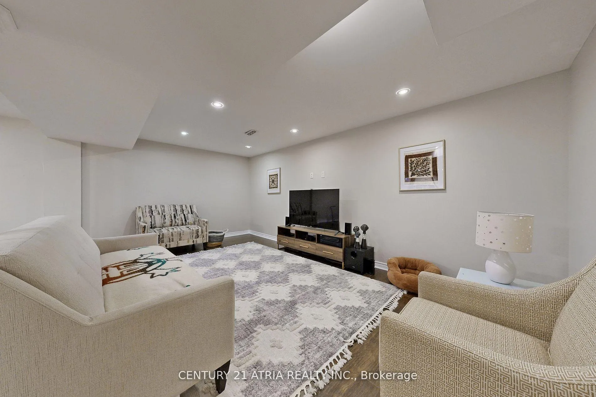 Photo 32 of 490 Kwapis Boulevard, Newmarket, Woodland Hill — HOMEH
