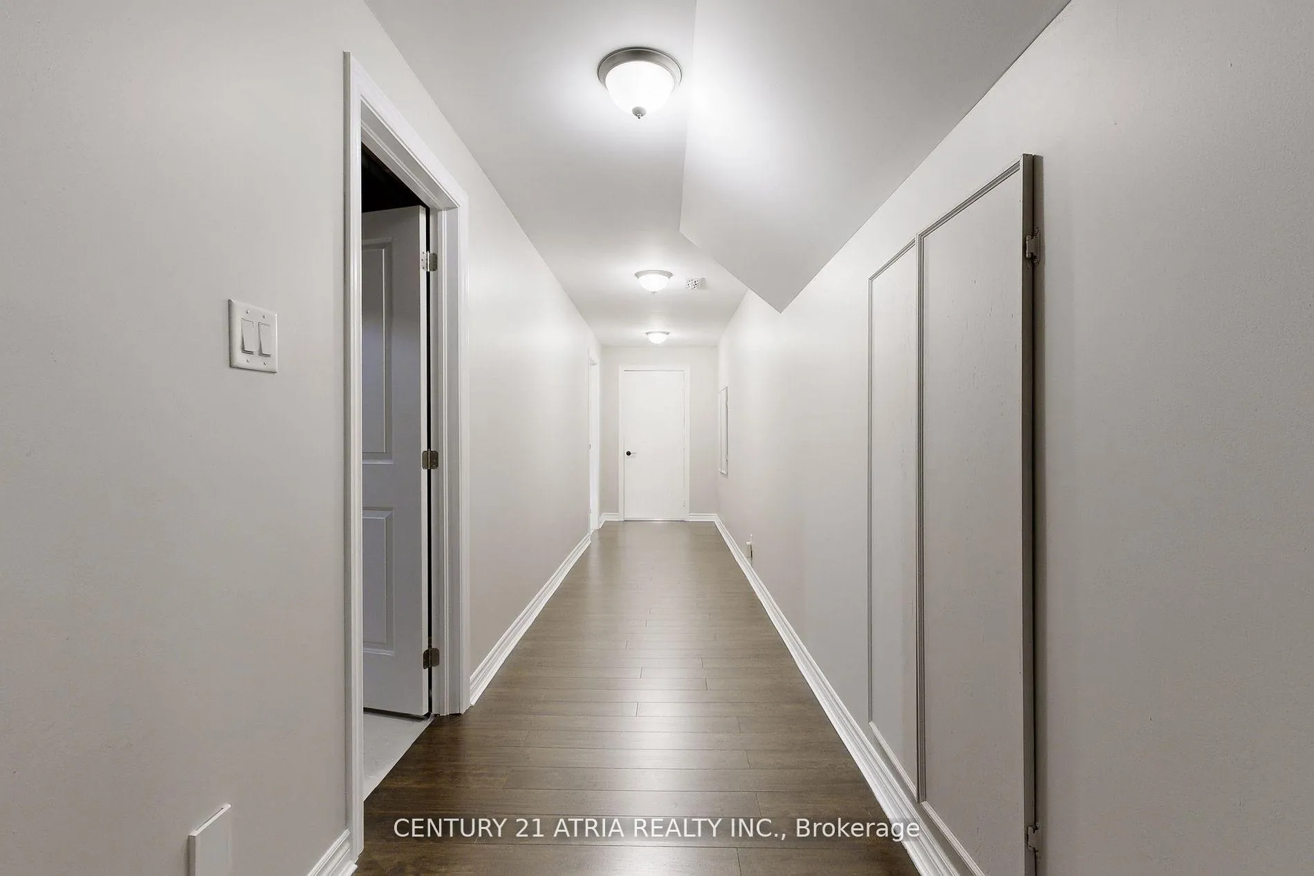 Photo 36 of 490 Kwapis Boulevard, Newmarket, Woodland Hill — HOMEH
