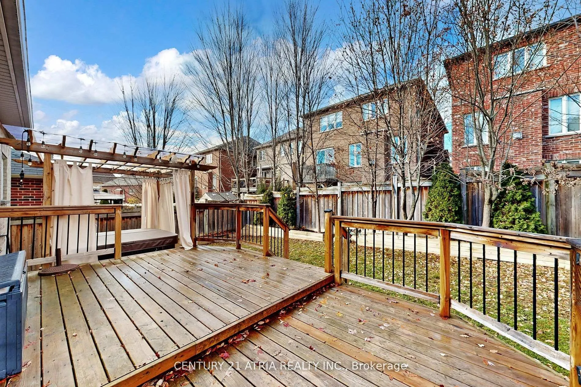 Photo 41 of 490 Kwapis Boulevard, Newmarket, Woodland Hill — HOMEH