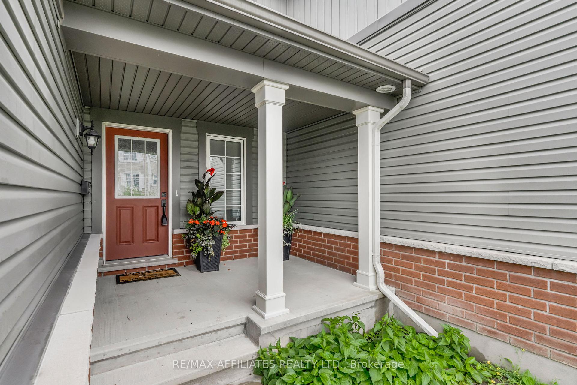 Photo 3 of 514 Broadleaf Street, Ottawa, Avalon West — HOMEH