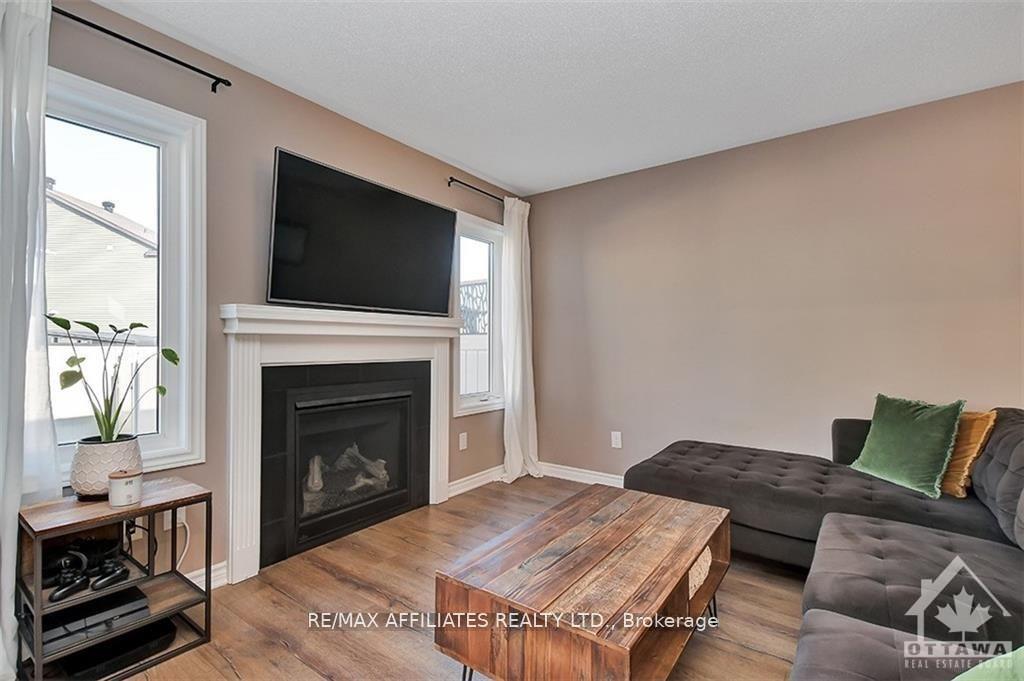 Photo 6 of 514 Broadleaf Street, Ottawa, Avalon West — HOMEH