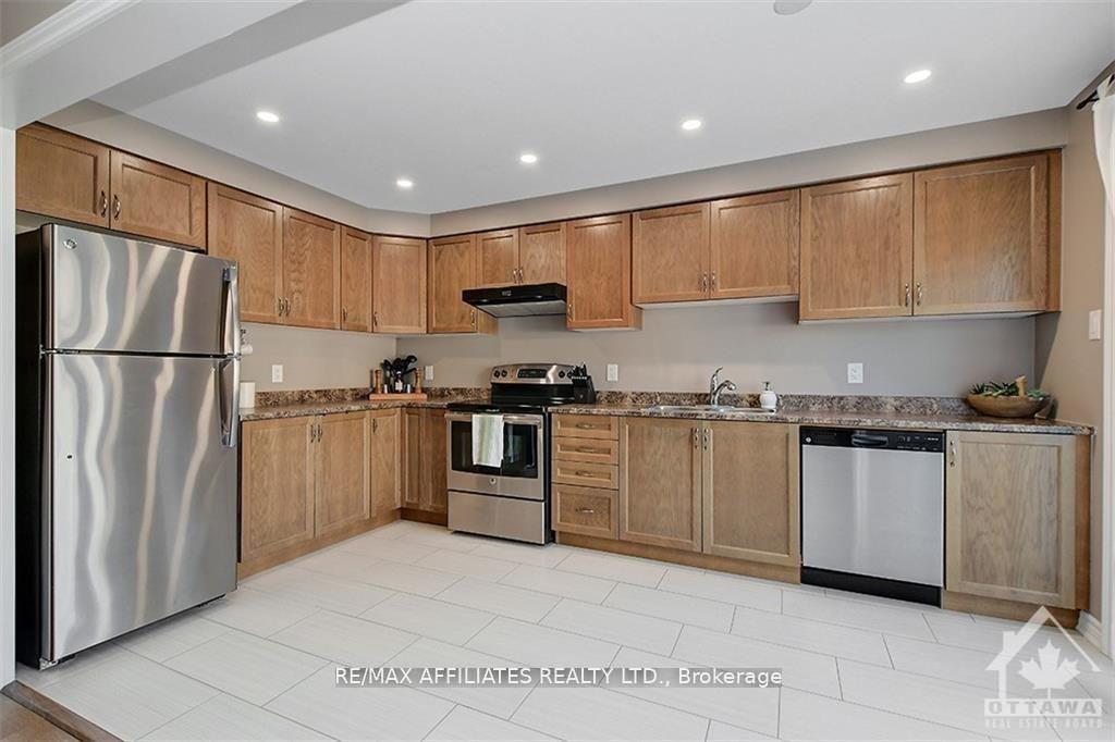 Photo 13 of 514 Broadleaf Street, Ottawa, Avalon West — HOMEH