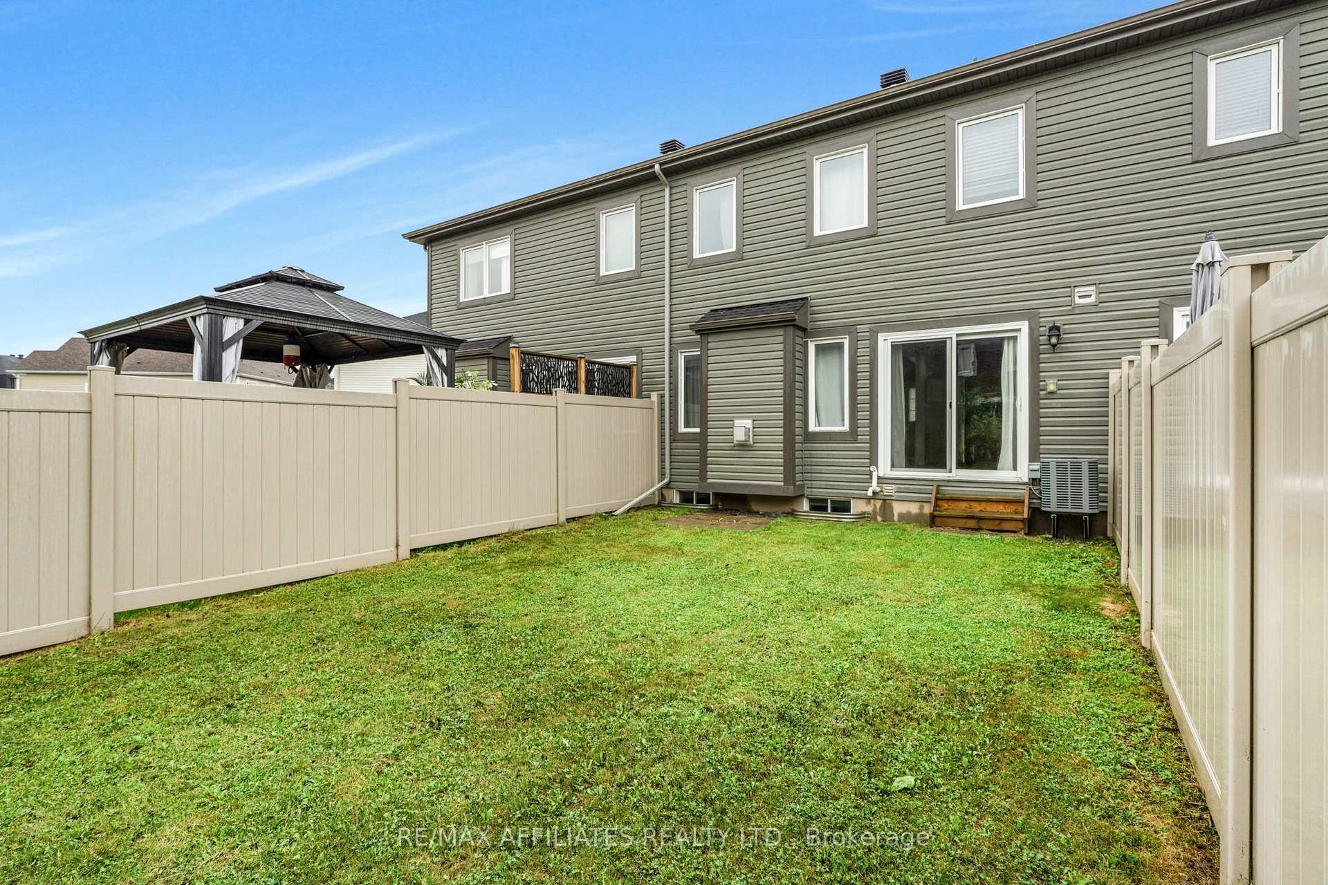 Photo 26 of 514 Broadleaf Street, Ottawa, Avalon West — HOMEH