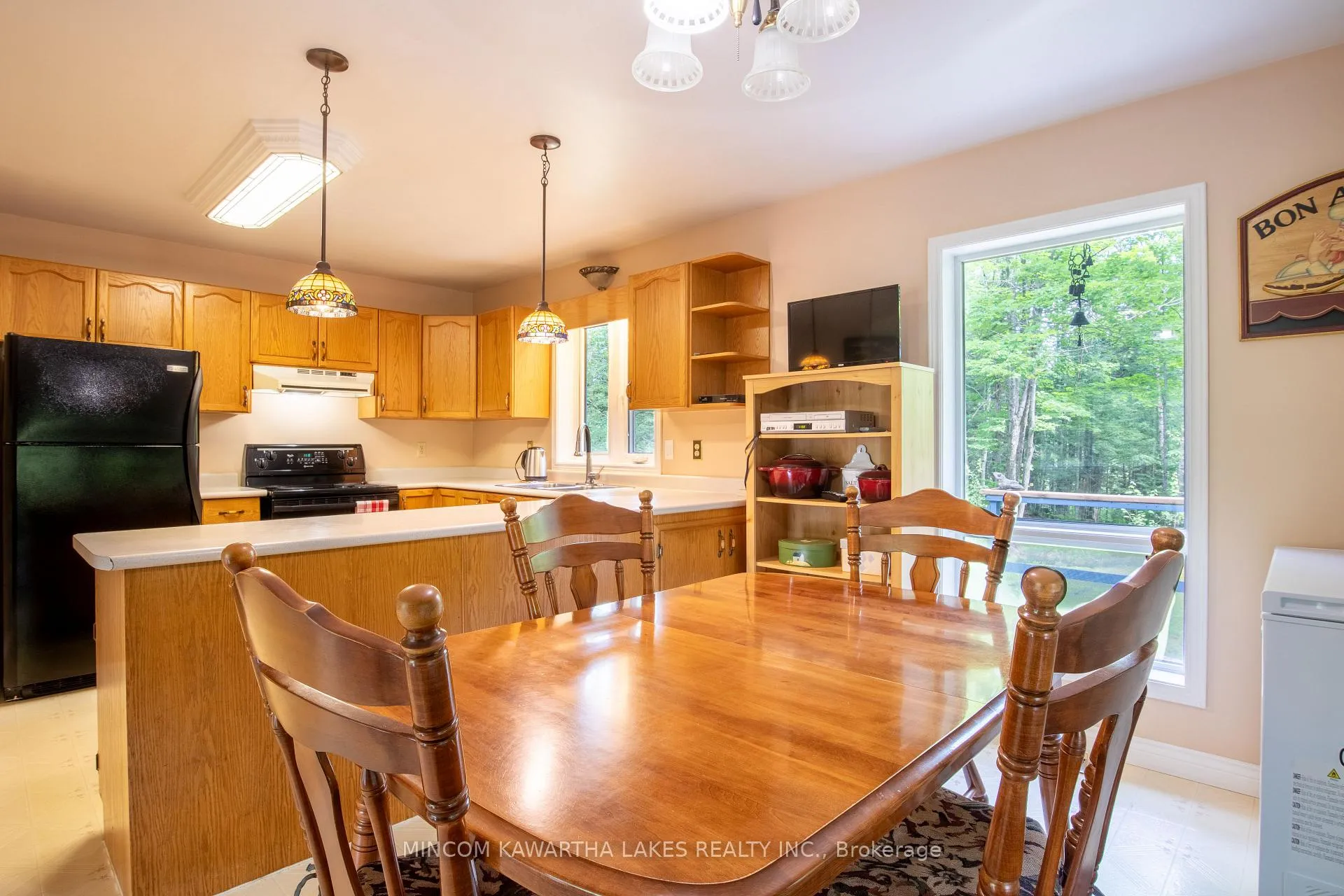 Photo 20 of 1662 County Rd 504, North Kawartha — HOMEH