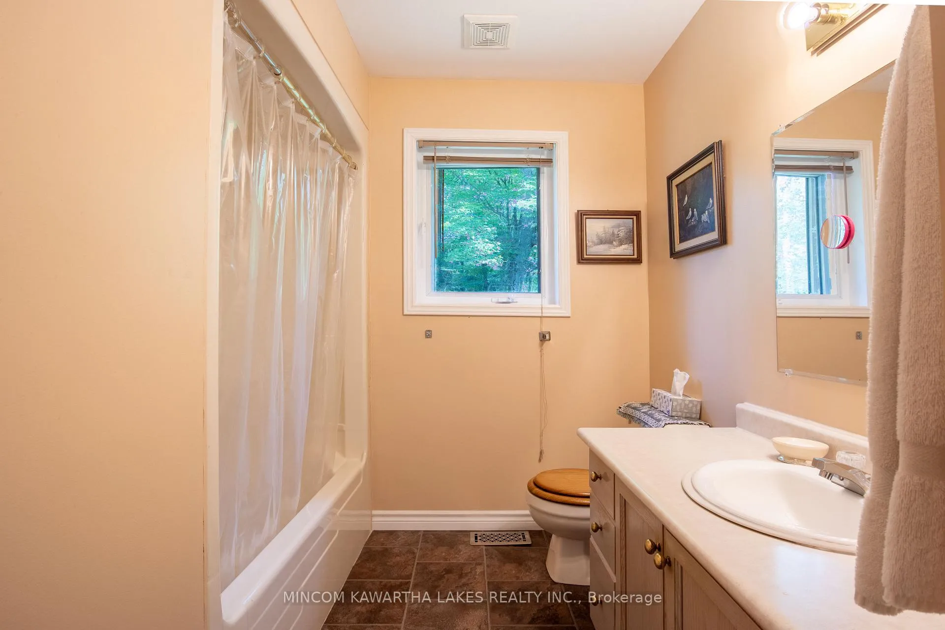 Photo 31 of 1662 County Rd 504, North Kawartha — HOMEH