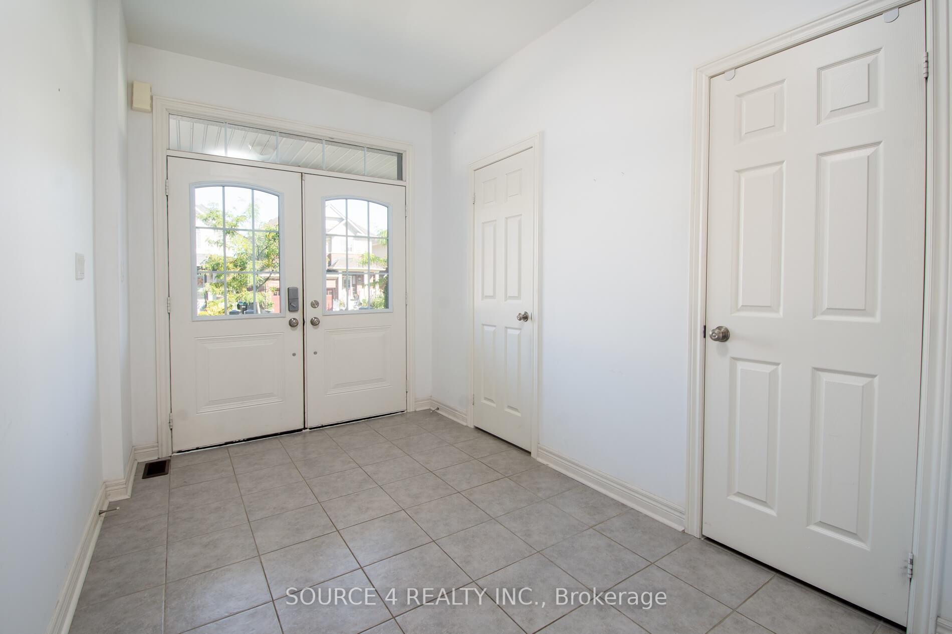Photo 3 of 31 Mccabe Lane, New Tecumseth, Tottenham — HOMEH