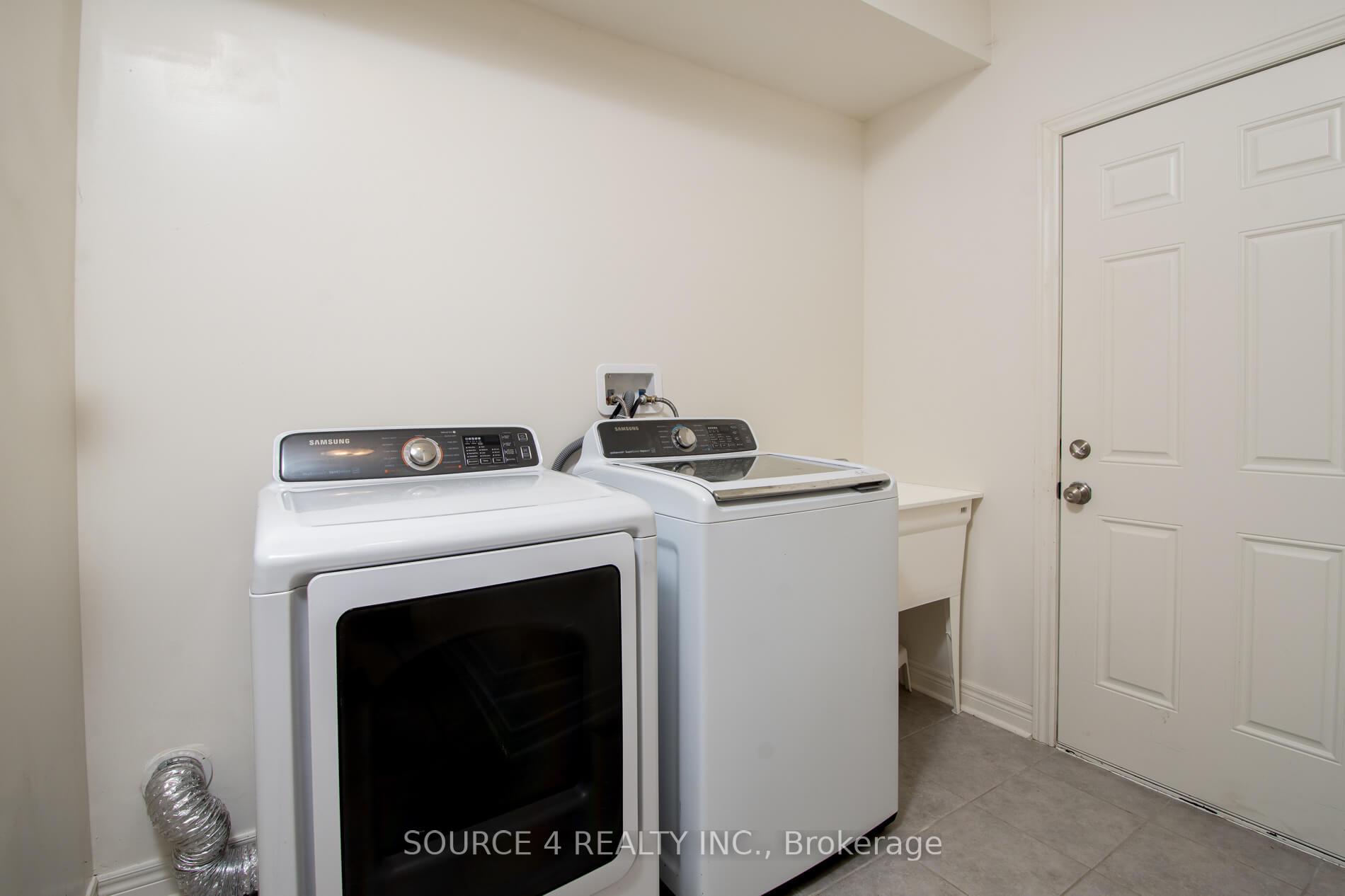 Photo 19 of 31 Mccabe Lane, New Tecumseth, Tottenham — HOMEH