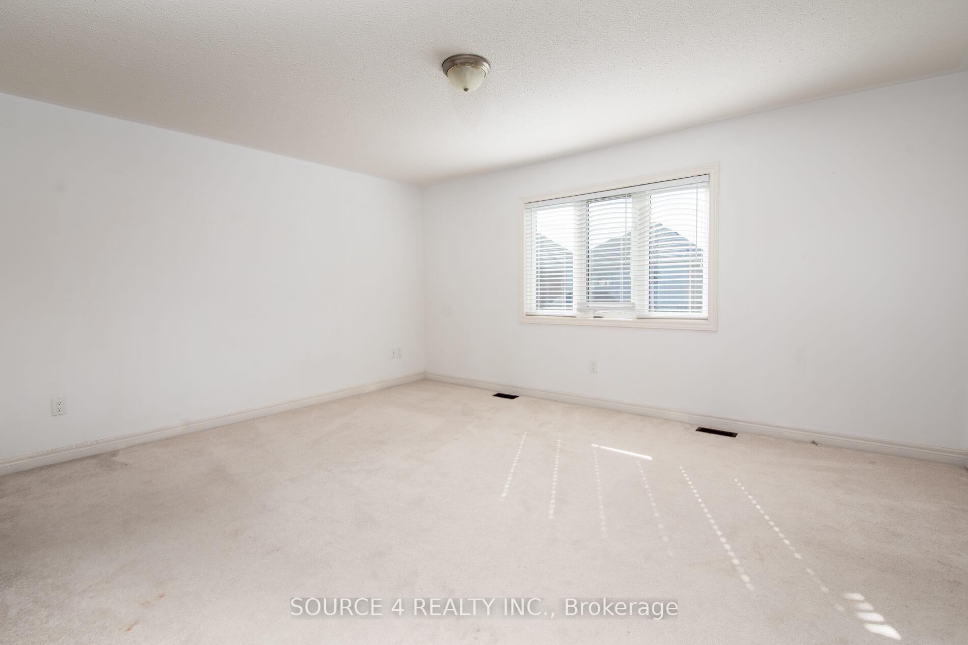 Photo 22 of 31 Mccabe Lane, New Tecumseth, Tottenham — HOMEH