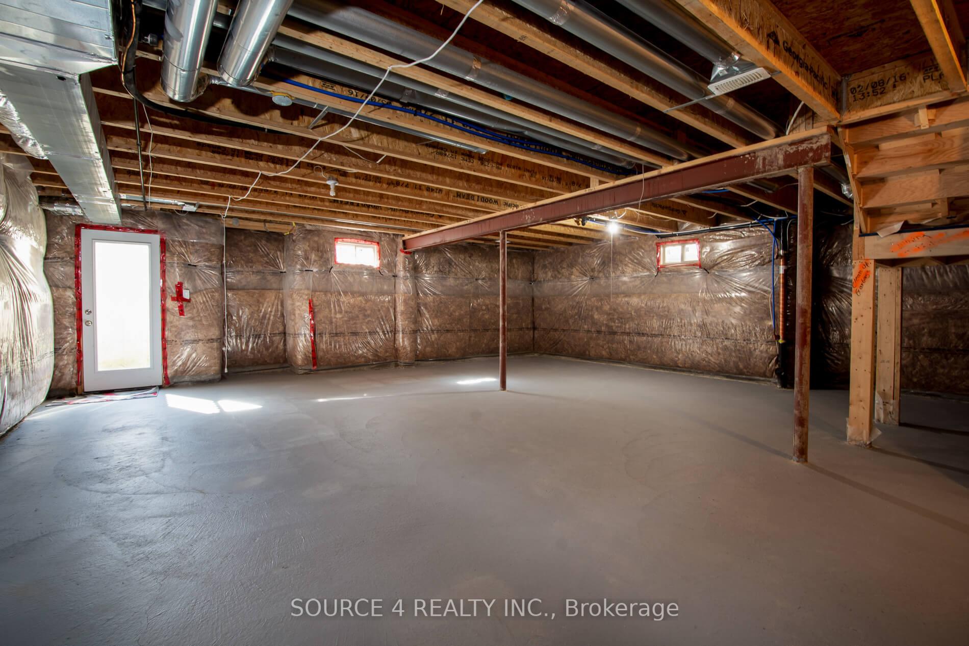 Photo 31 of 31 Mccabe Lane, New Tecumseth, Tottenham — HOMEH
