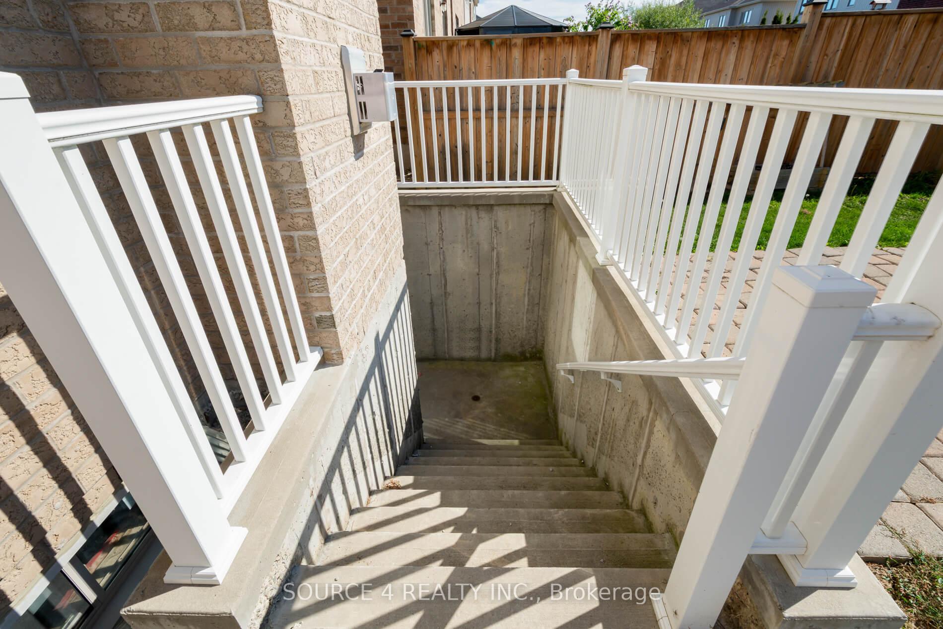 Photo 39 of 31 Mccabe Lane, New Tecumseth, Tottenham — HOMEH
