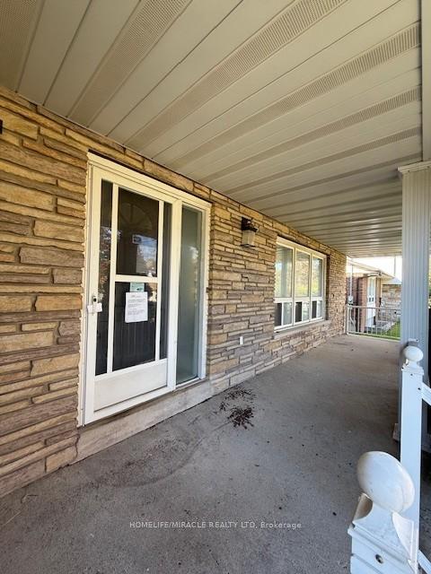 Photo 5 of 334 Wilson Road N, Oshawa, O'Neill — HOMEH