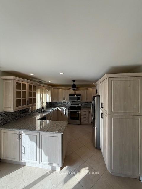 Photo 17 of 334 Wilson Road N, Oshawa, O'Neill — HOMEH