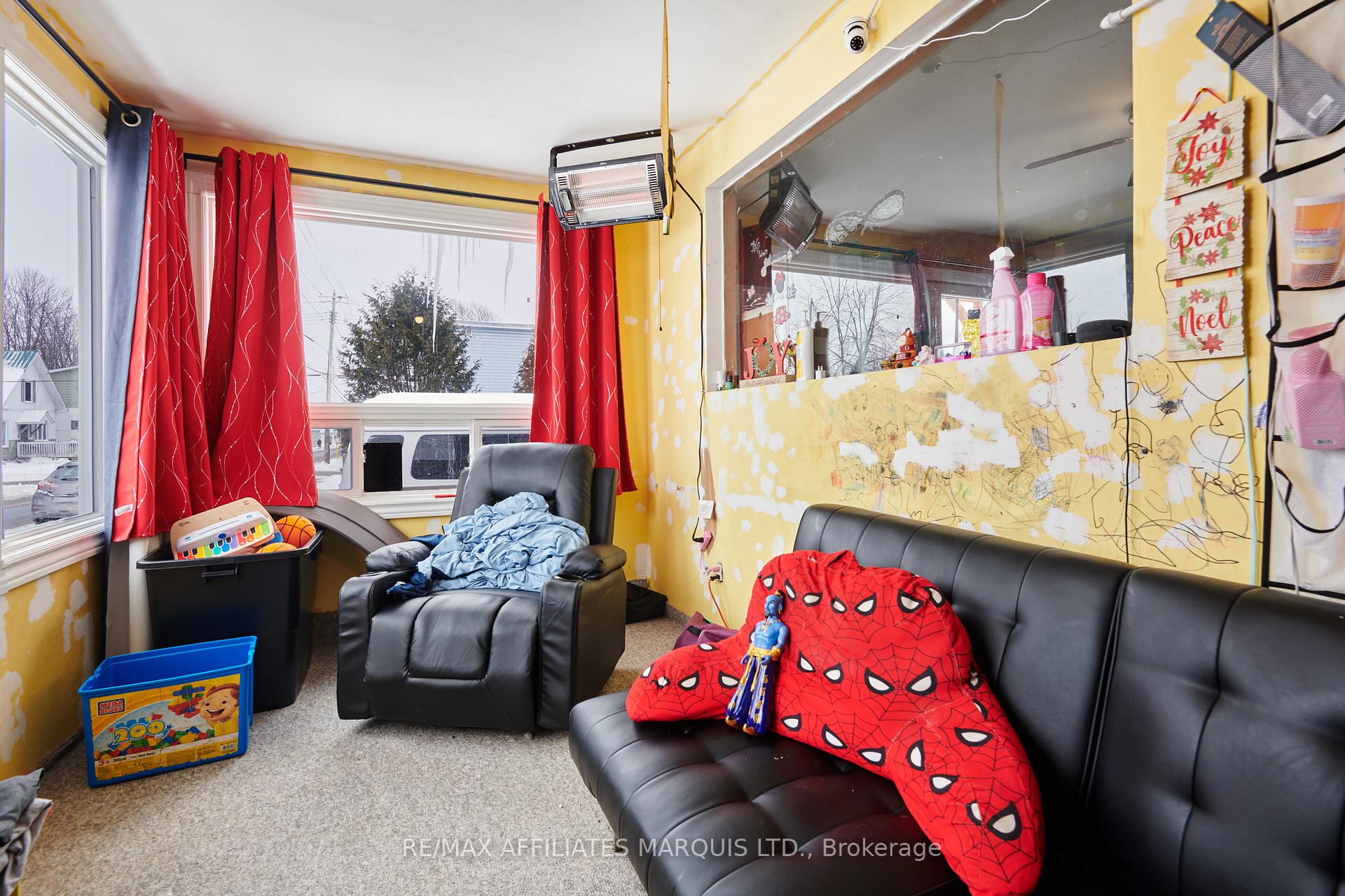 Photo 11 of 146 Bishop Street S, North Glengarry, Alexandria — HOMEH