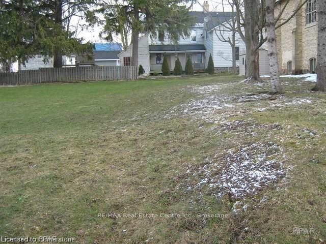 Photo 3 of 13 John Street E, North Huron, Wingham — HOMEH