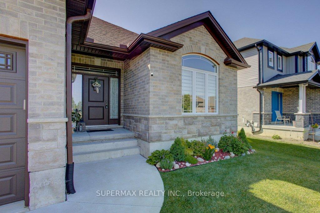 Photo 5 of 82 Forbes Crescent, North Perth, Listowel — HOMEH