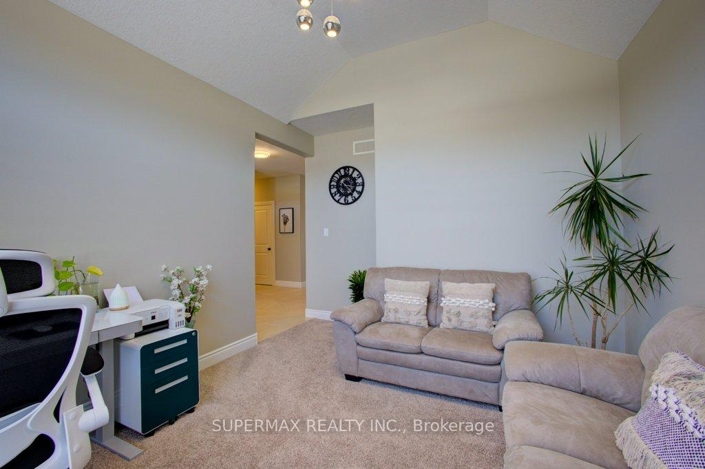 Photo 9 of 82 Forbes Crescent, North Perth, Listowel — HOMEH