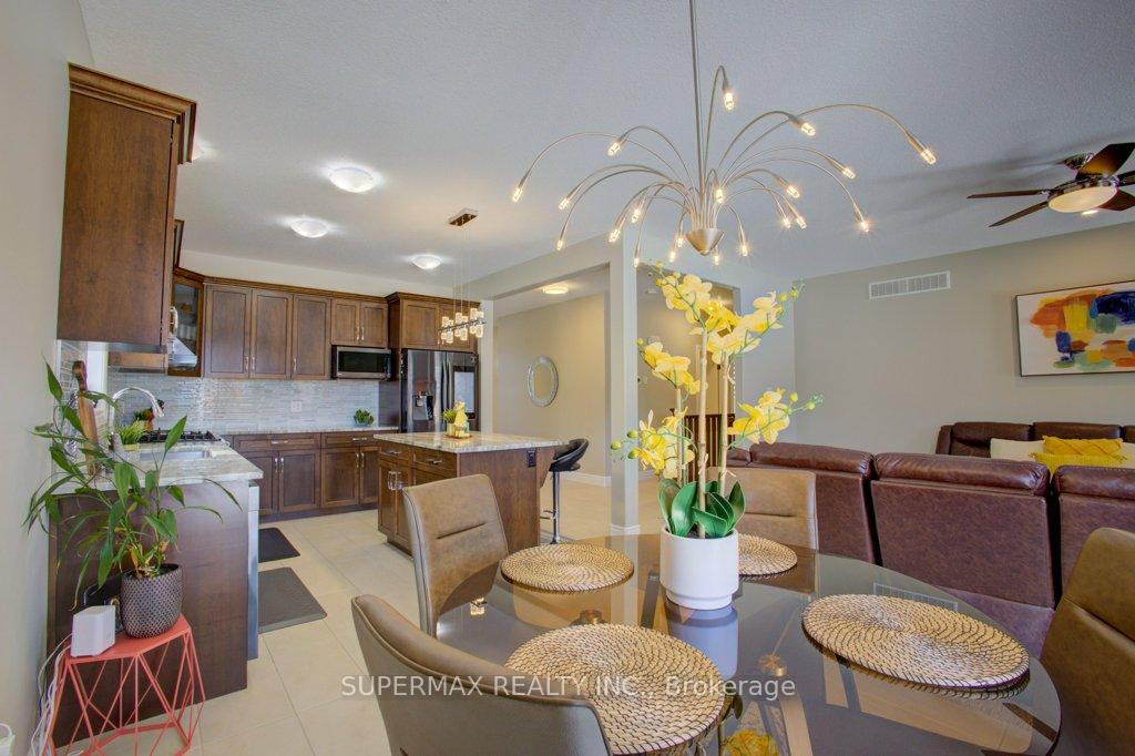 Photo 19 of 82 Forbes Crescent, North Perth, Listowel — HOMEH