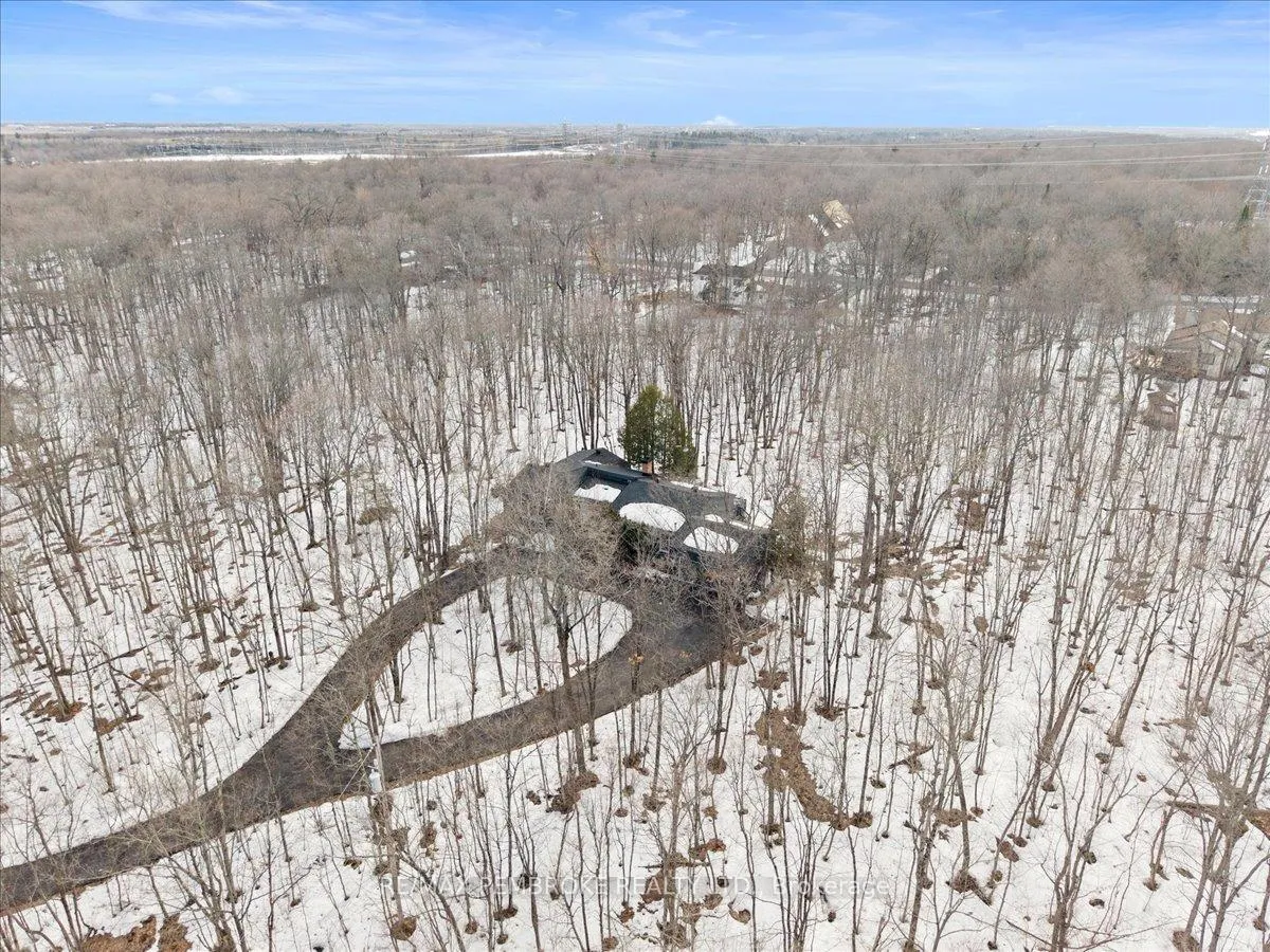 Photo 37 of 1235 Millburn Crescent, Ottawa, Cumberland Ridge — HOMEH