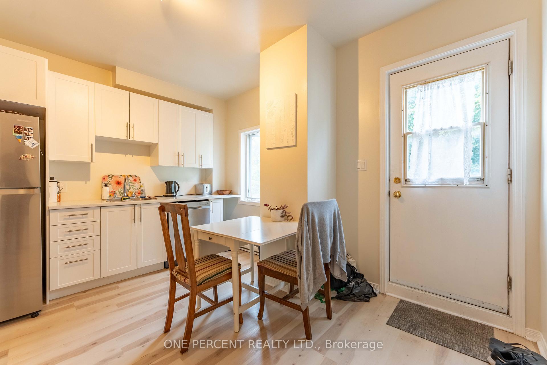 Photo 11 of 103-105 Florence Street, Ottawa, Ottawa Centre — HOMEH