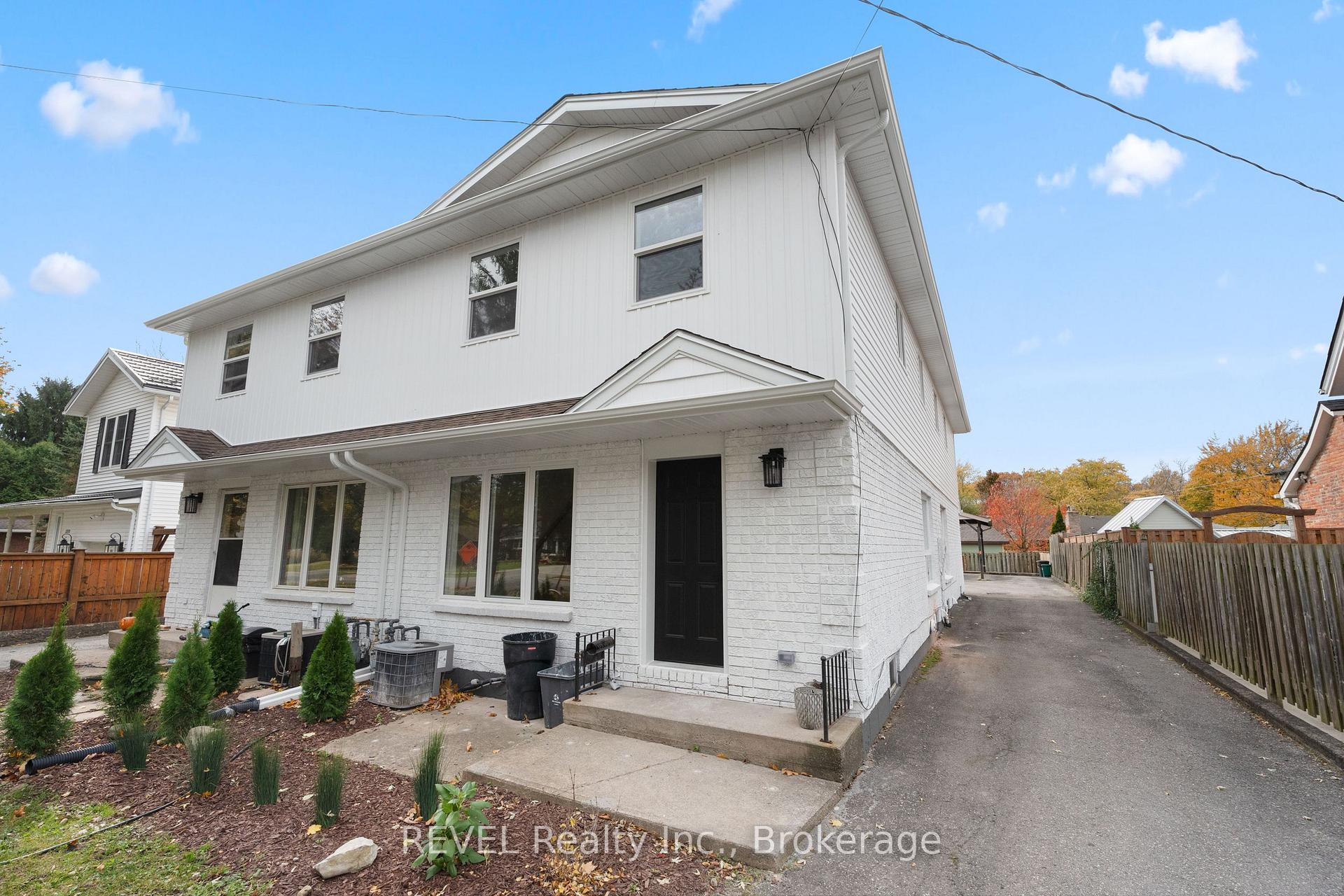 Photo 6 of 1372 Haist Street, Pelham, Fonthill — HOMEH