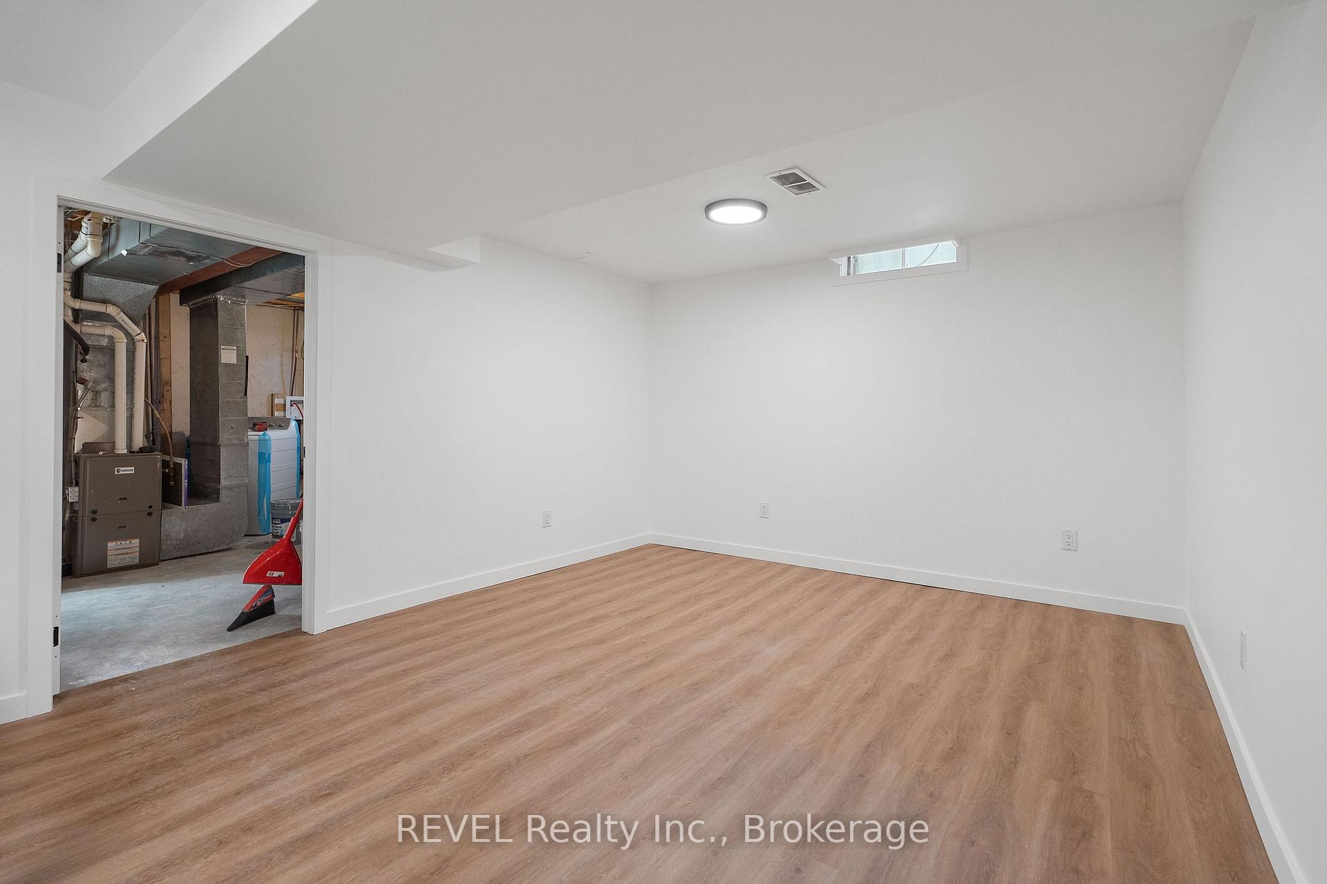 Photo 27 of 1372 Haist Street, Pelham, Fonthill — HOMEH