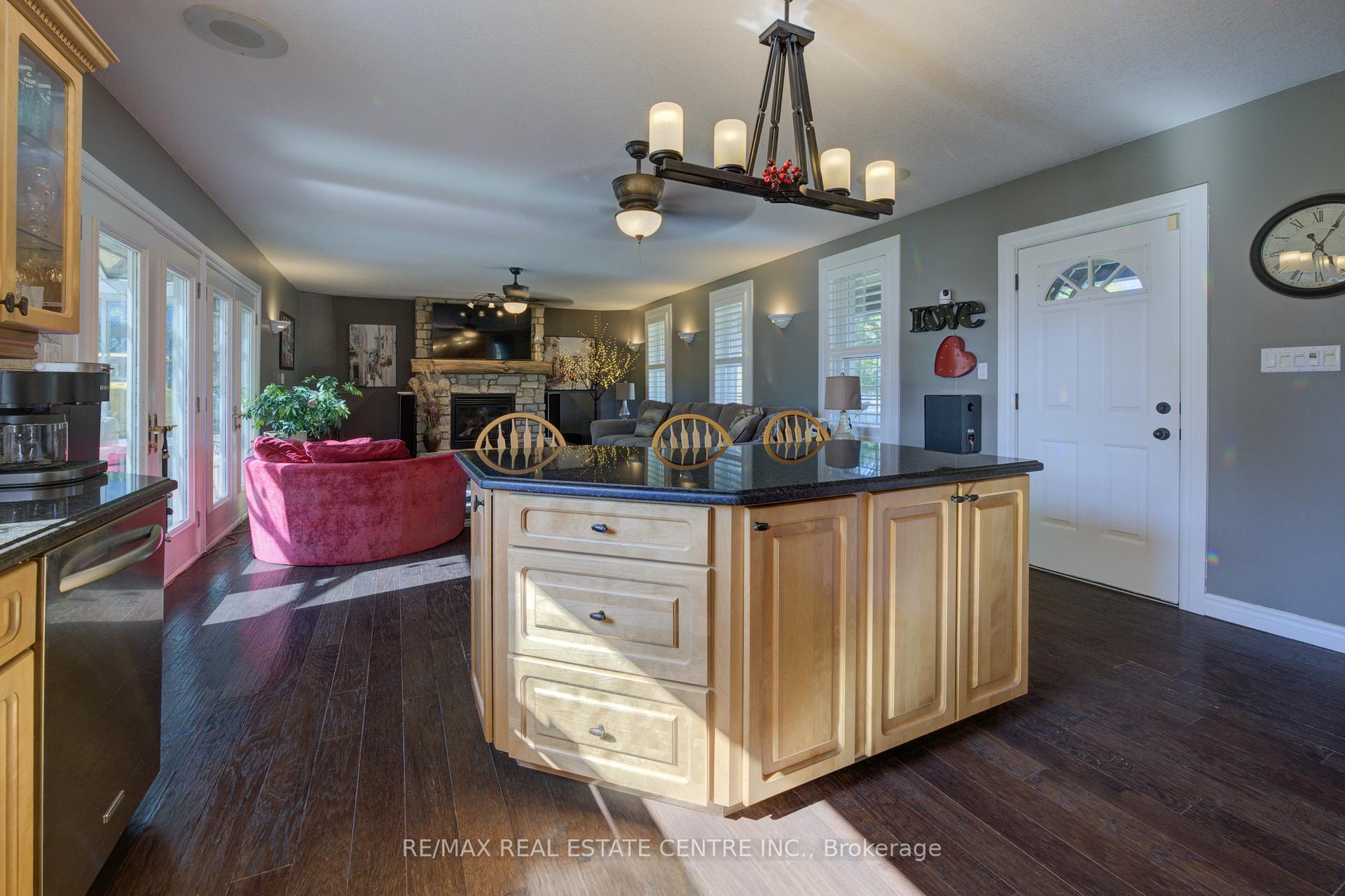 Photo 13 of 4670 Perth Road 107, Rr #1, Perth East, North Easthope — HOMEH