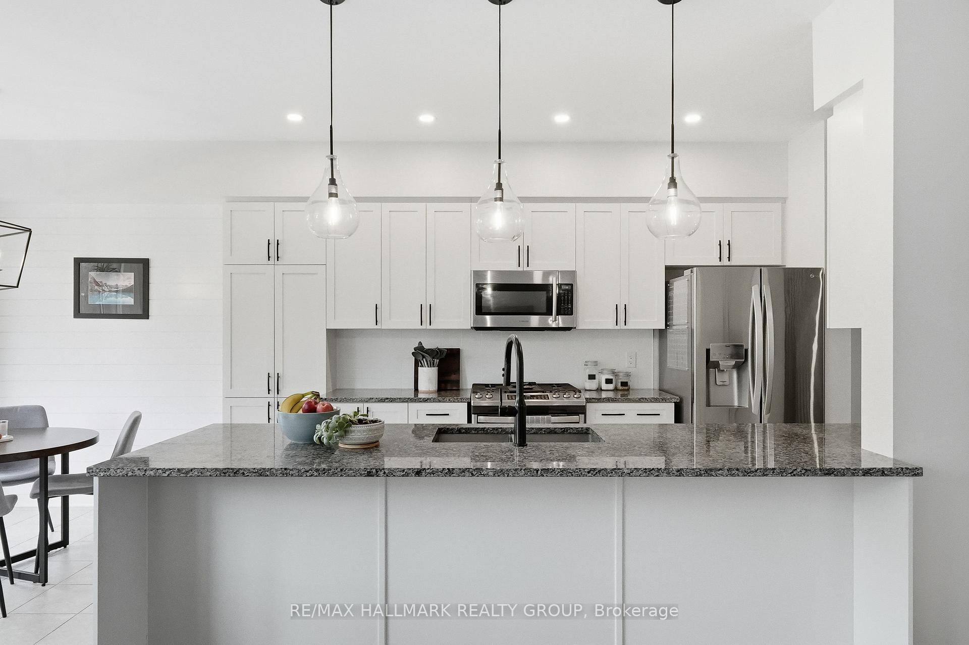 Photo 13 of 314 Melodie Street, Ottawa, Mer Bleue/Bradley Estates/Anderson Park — HOMEH