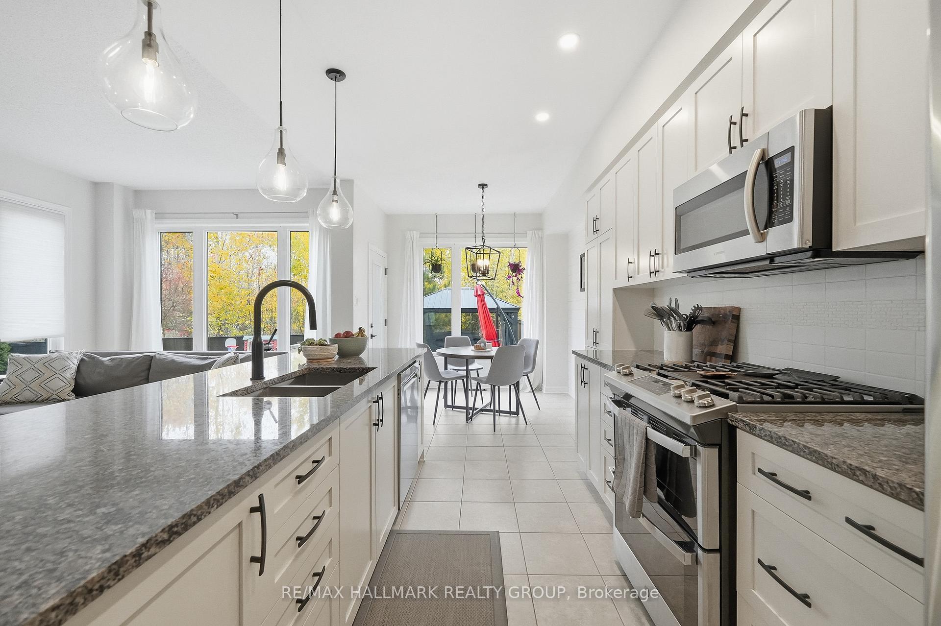Photo 15 of 314 Melodie Street, Ottawa, Mer Bleue/Bradley Estates/Anderson Park — HOMEH