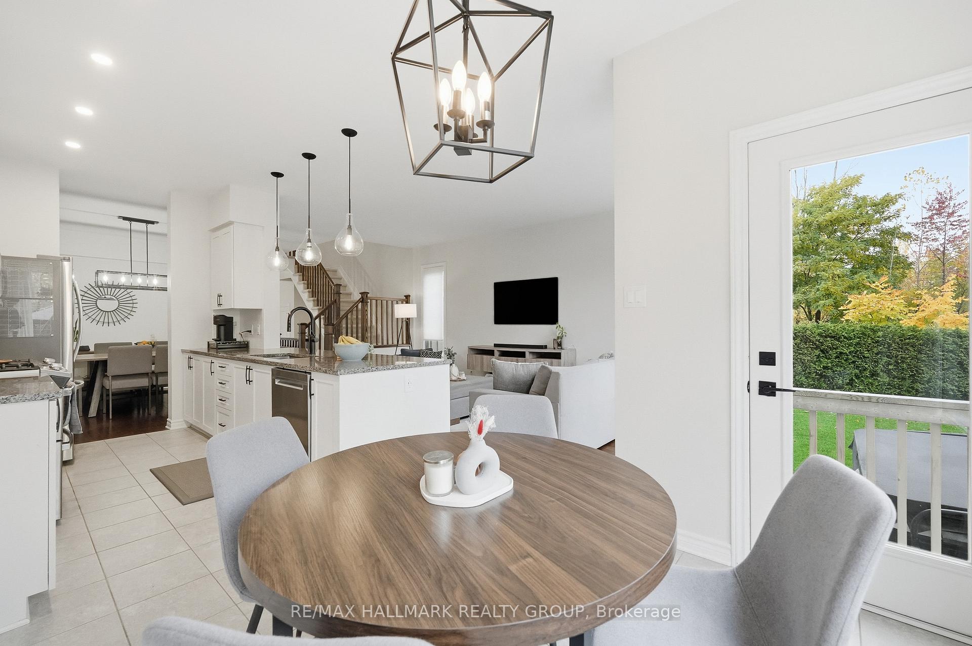 Photo 16 of 314 Melodie Street, Ottawa, Mer Bleue/Bradley Estates/Anderson Park — HOMEH