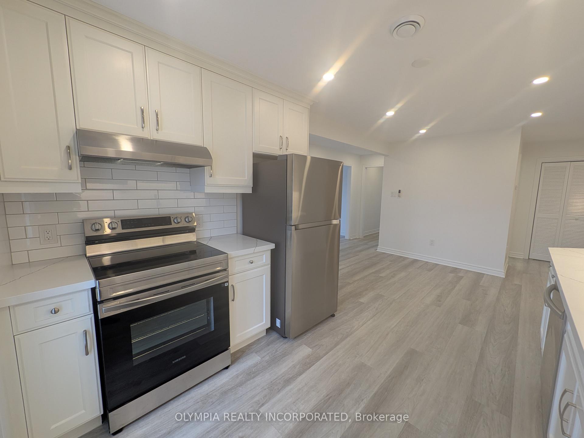 Photo 2 of Unit 3, 5602 George Street, Niagara Falls, Cherrywood — HOMEH
