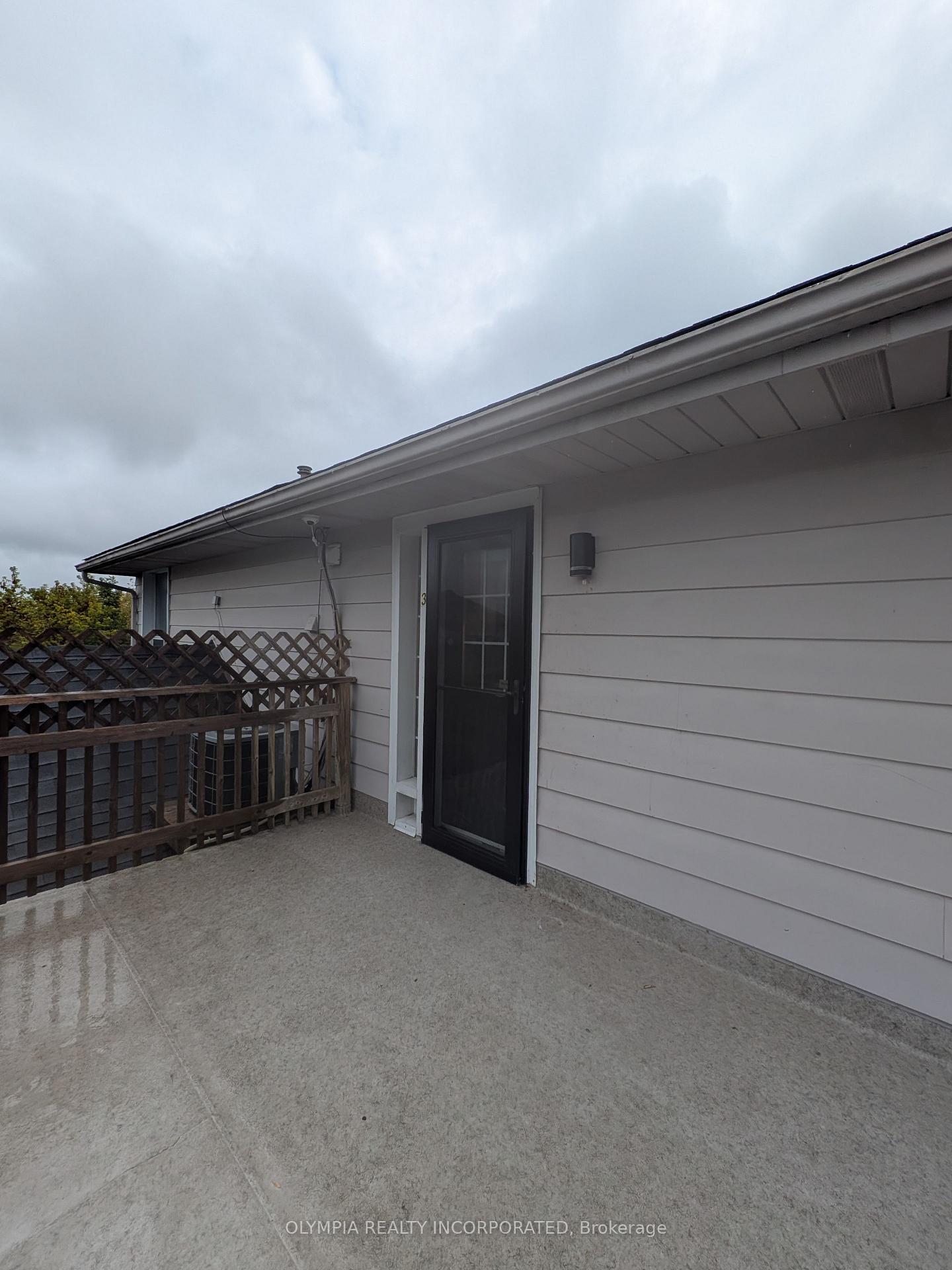 Photo 4 of Unit 3, 5602 George Street, Niagara Falls, Cherrywood — HOMEH