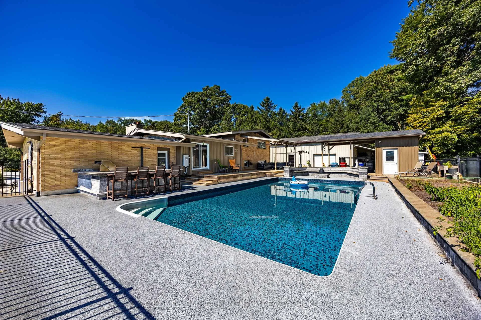 Photo 8 of 1750 Turkey Point Road N, Norfolk, Rural Charlotteville — HOMEH