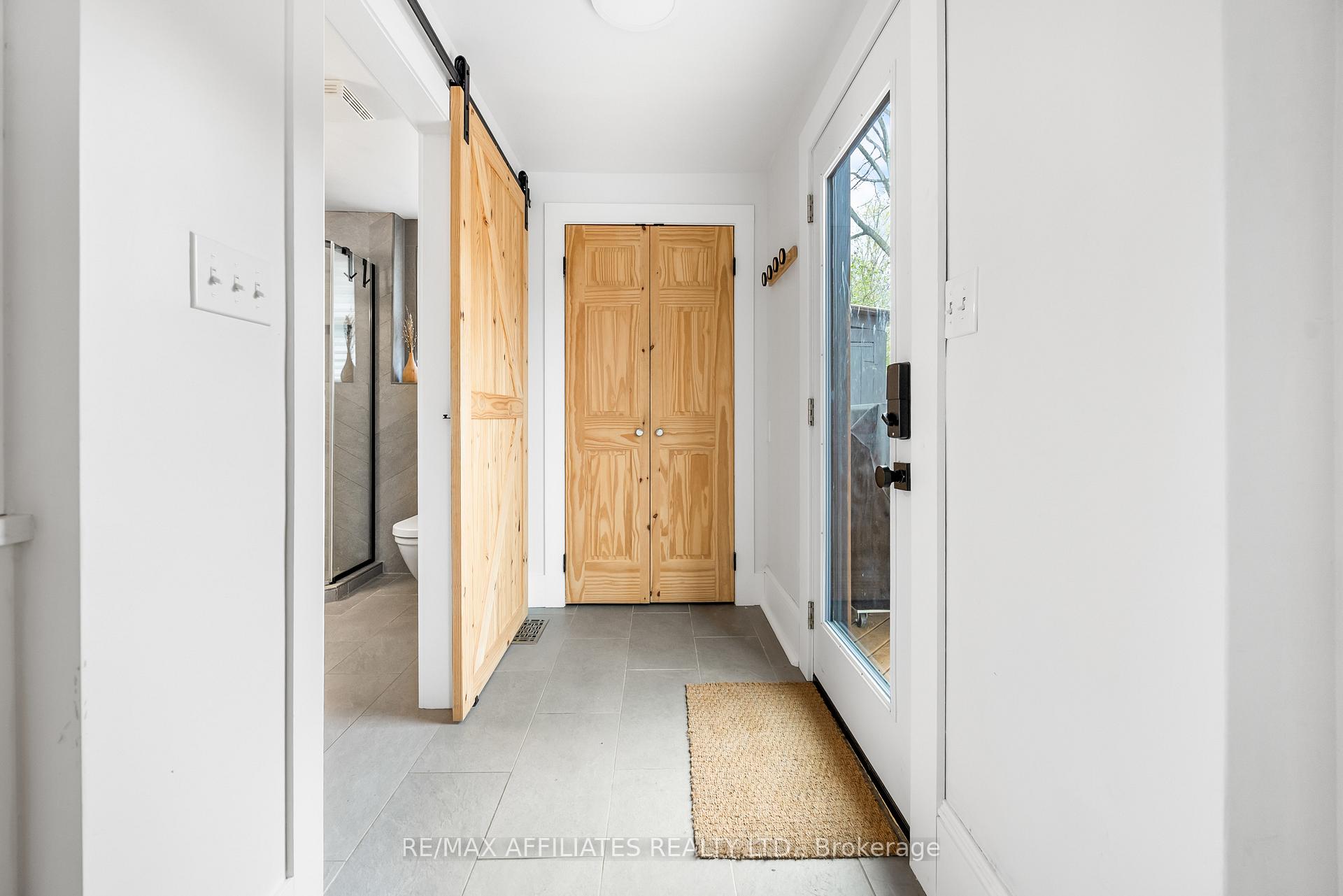 Photo 17 of 19 Foster Street, Perth — HOMEH