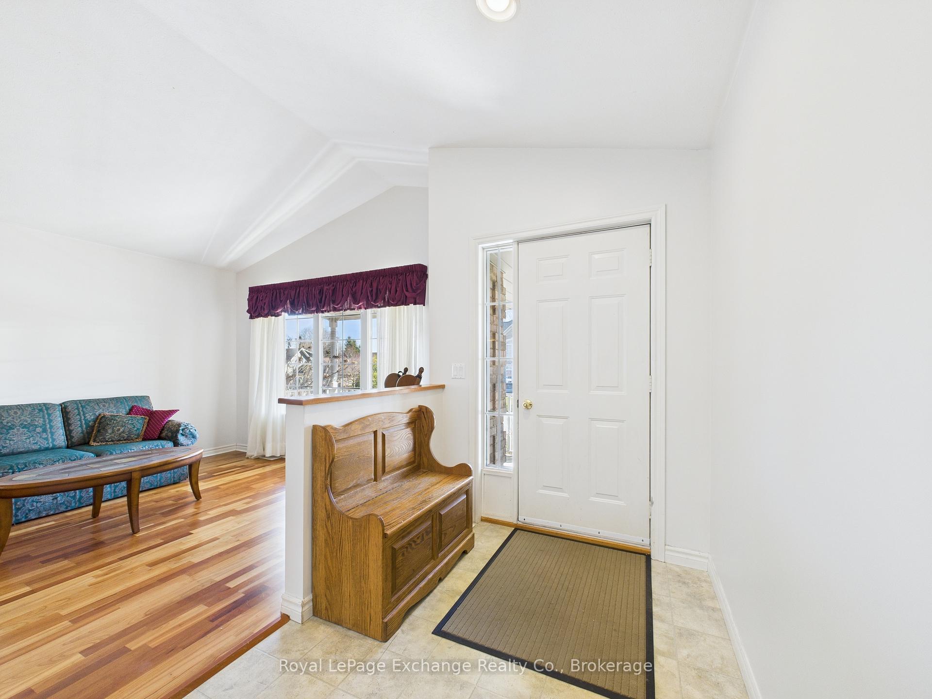 Photo 4 of 172 Park Drive, North Huron, Wingham — HOMEH