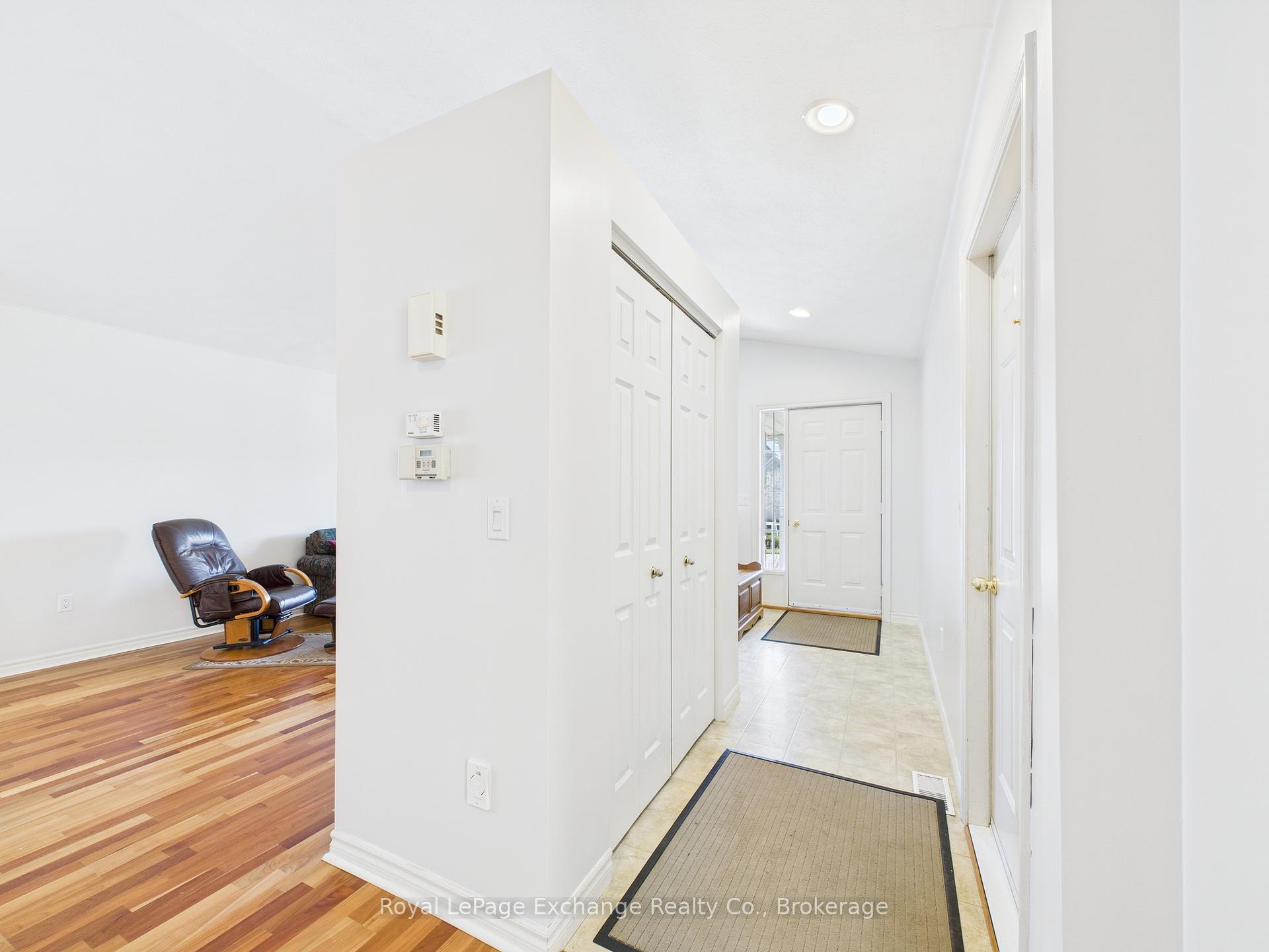 Photo 5 of 172 Park Drive, North Huron, Wingham — HOMEH