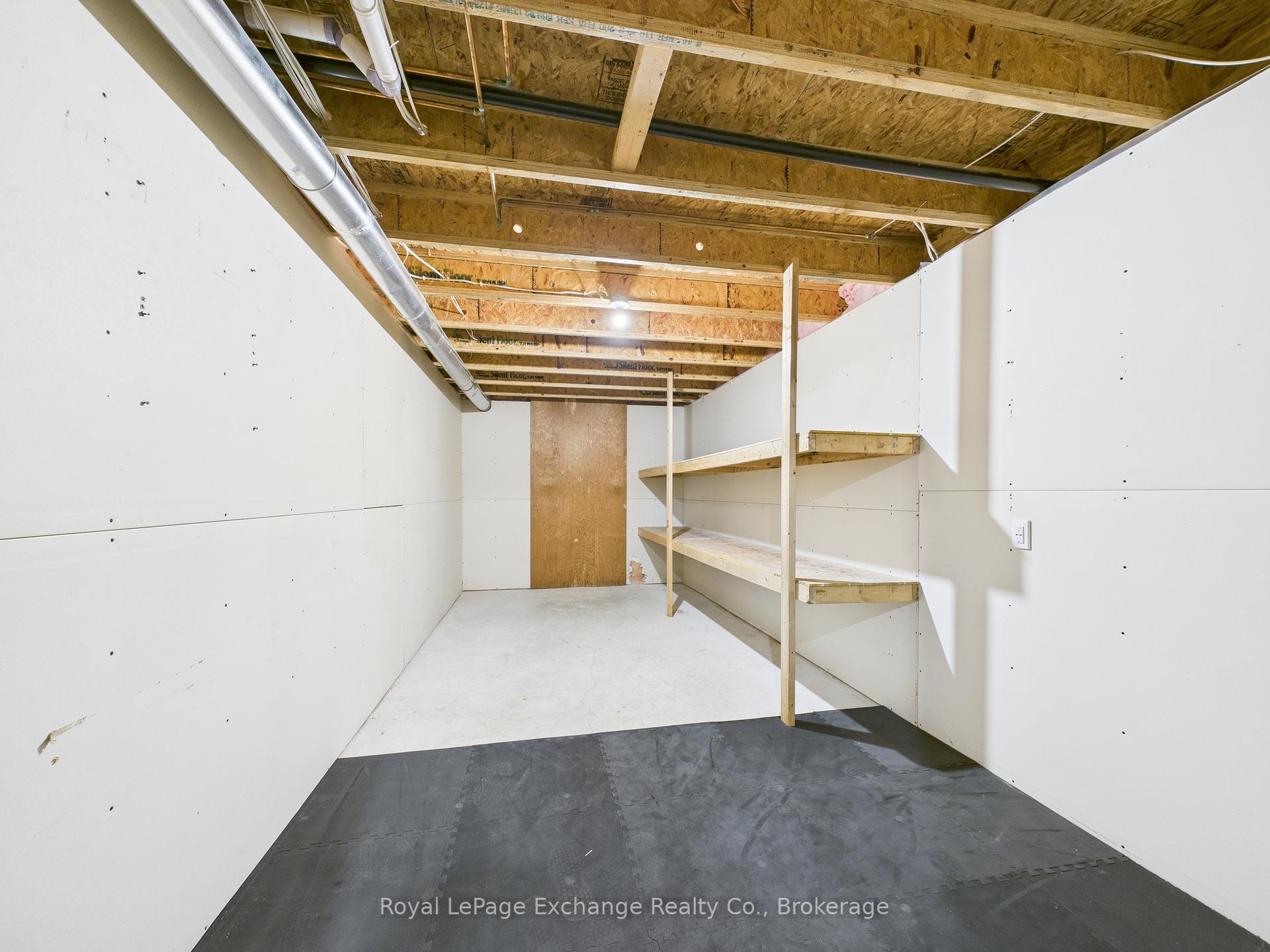 Photo 35 of 172 Park Drive, North Huron, Wingham — HOMEH