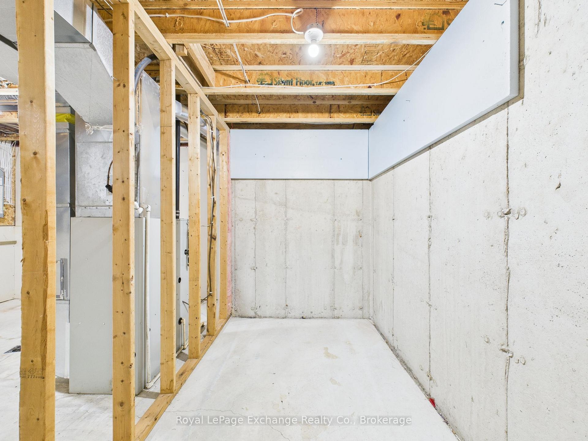 Photo 38 of 172 Park Drive, North Huron, Wingham — HOMEH