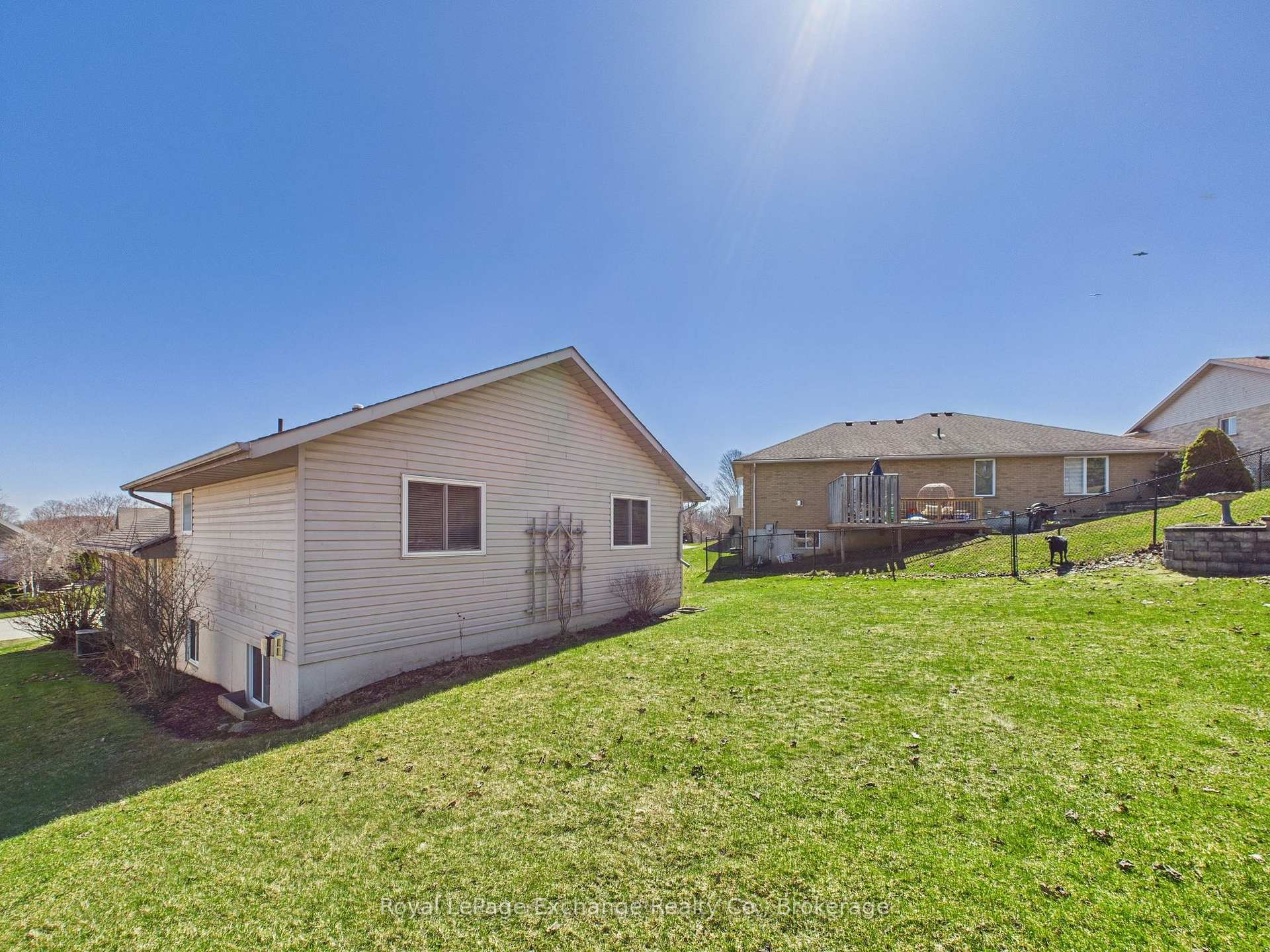 Photo 43 of 172 Park Drive, North Huron, Wingham — HOMEH