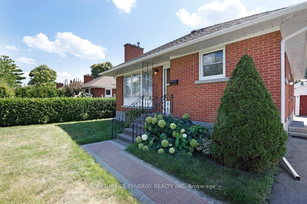 Photo 4 of 564 Alesther Street, Ottawa, Overbrook/Castle Heights — HOMEH