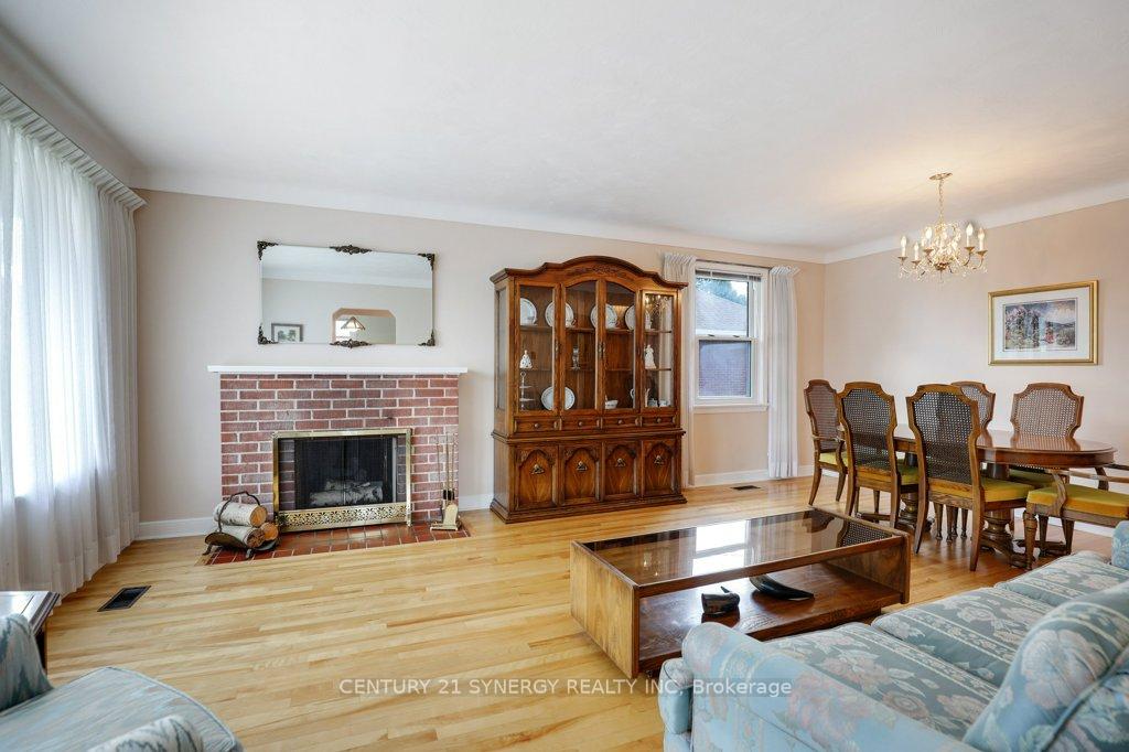 Photo 7 of 564 Alesther Street, Ottawa, Overbrook/Castle Heights — HOMEH