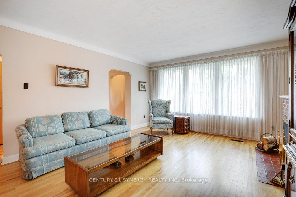 Photo 9 of 564 Alesther Street, Ottawa, Overbrook/Castle Heights — HOMEH