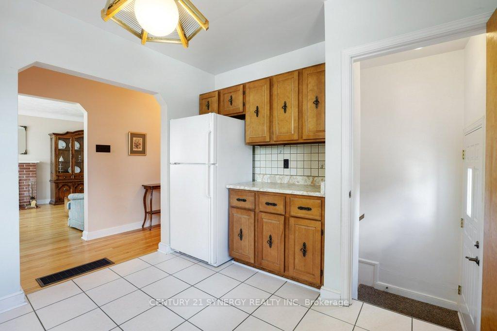 Photo 16 of 564 Alesther Street, Ottawa, Overbrook/Castle Heights — HOMEH