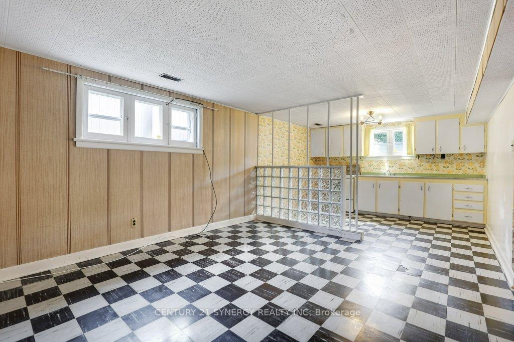 Photo 24 of 564 Alesther Street, Ottawa, Overbrook/Castle Heights — HOMEH