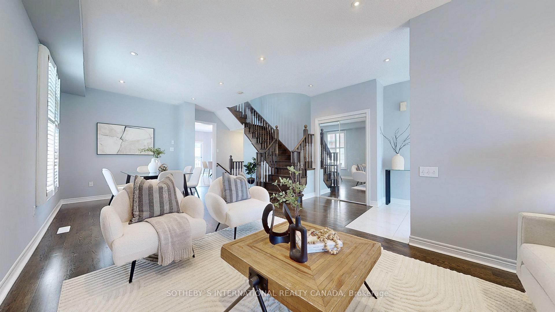 Photo 8 of 40 Briar Path Lane, Markham, Berczy — HOMEH