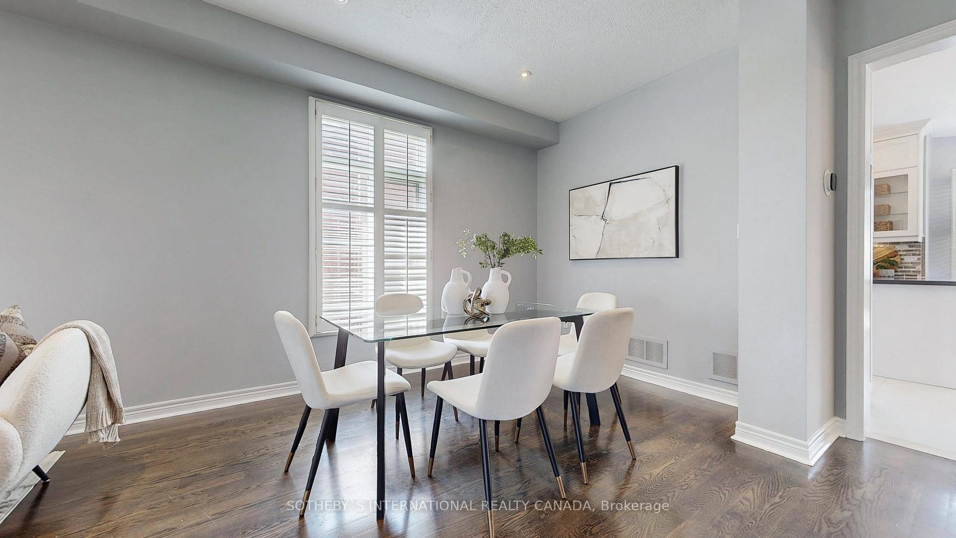 Photo 10 of 40 Briar Path Lane, Markham, Berczy — HOMEH