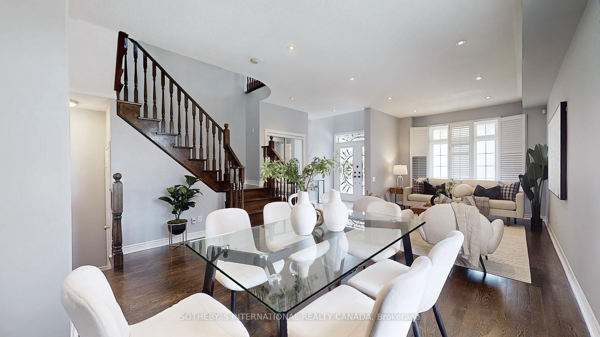 Photo 12 of 40 Briar Path Lane, Markham, Berczy — HOMEH