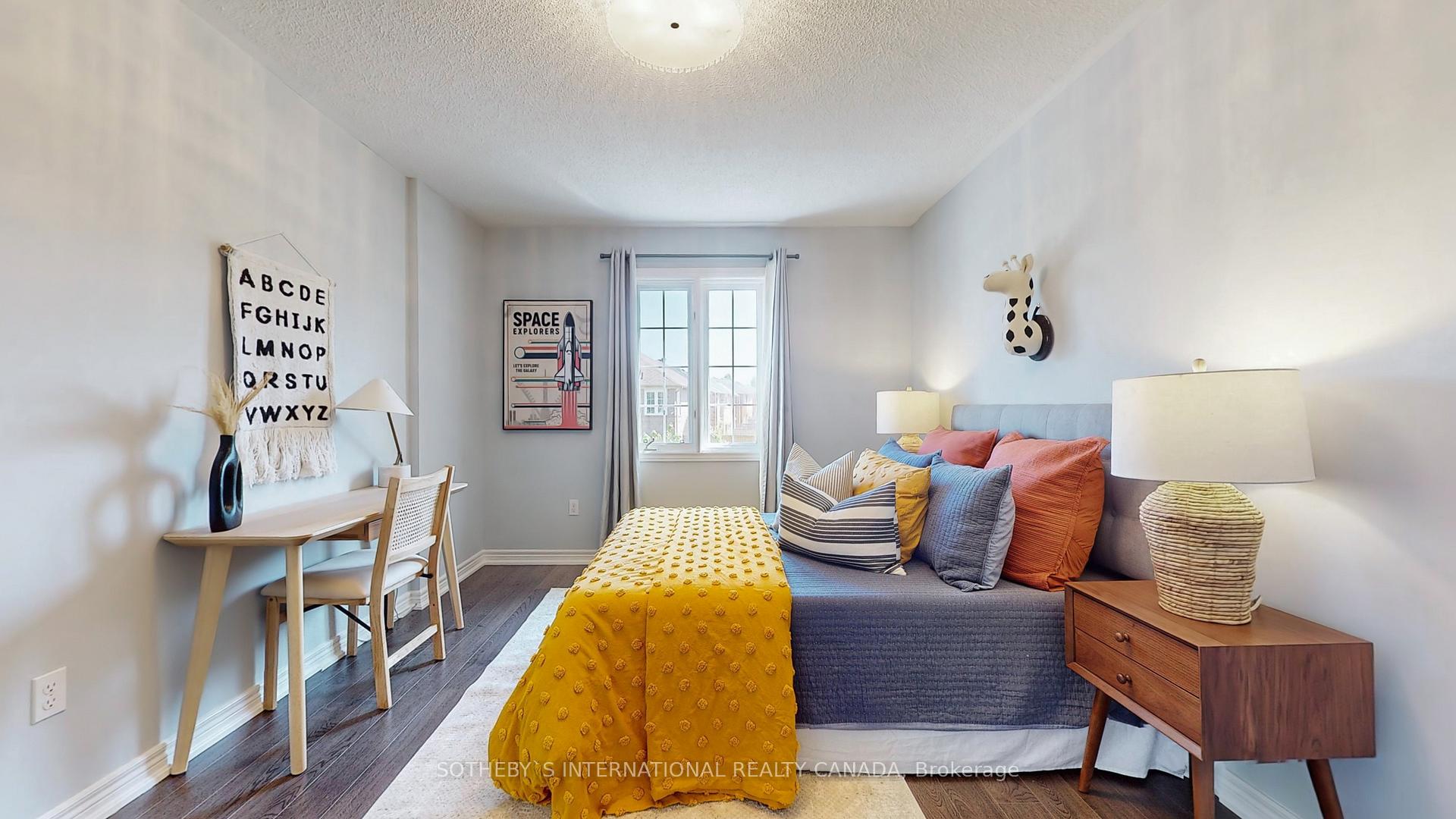 Photo 29 of 40 Briar Path Lane, Markham, Berczy — HOMEH