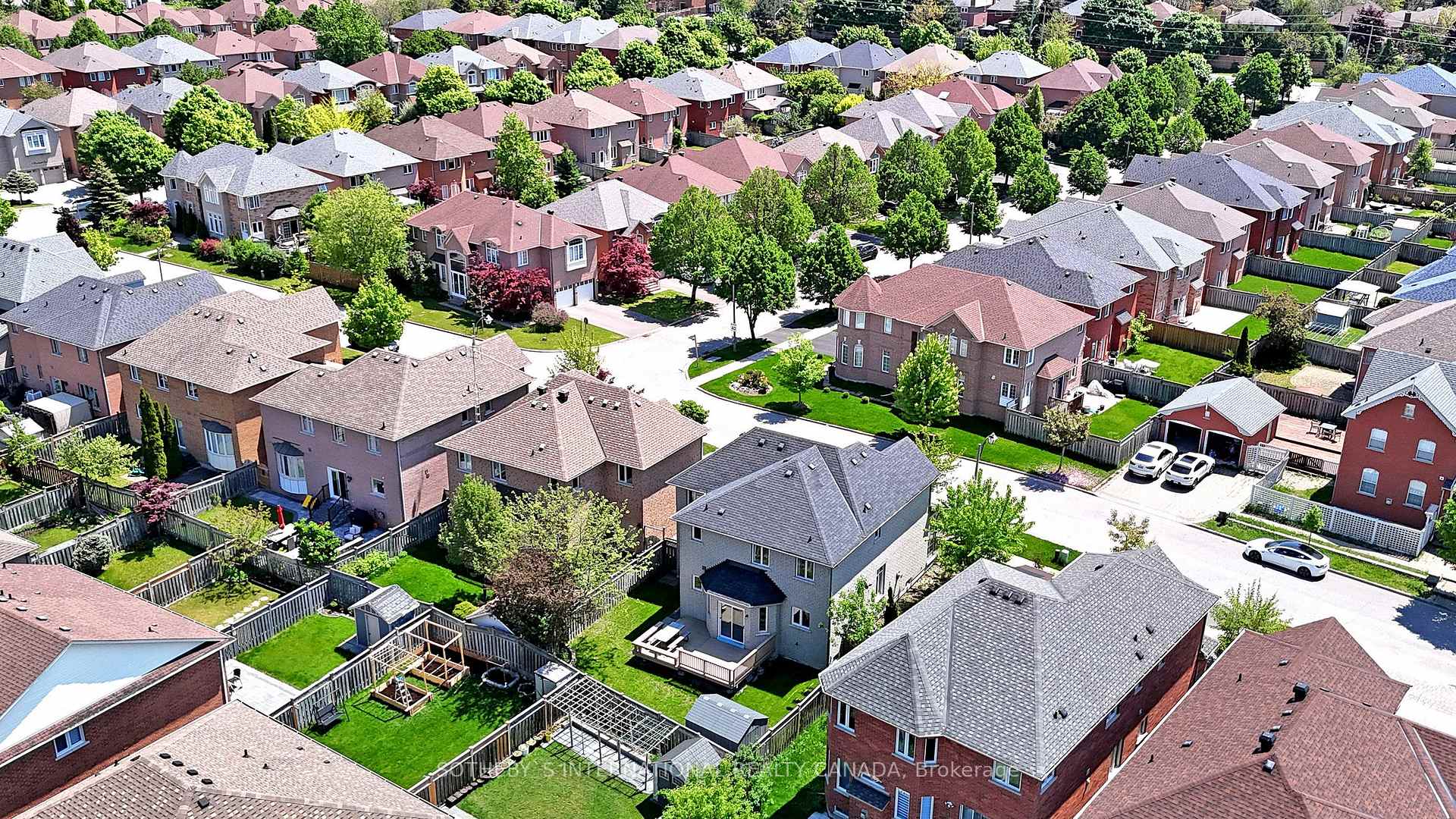 Photo 42 of 40 Briar Path Lane, Markham, Berczy — HOMEH