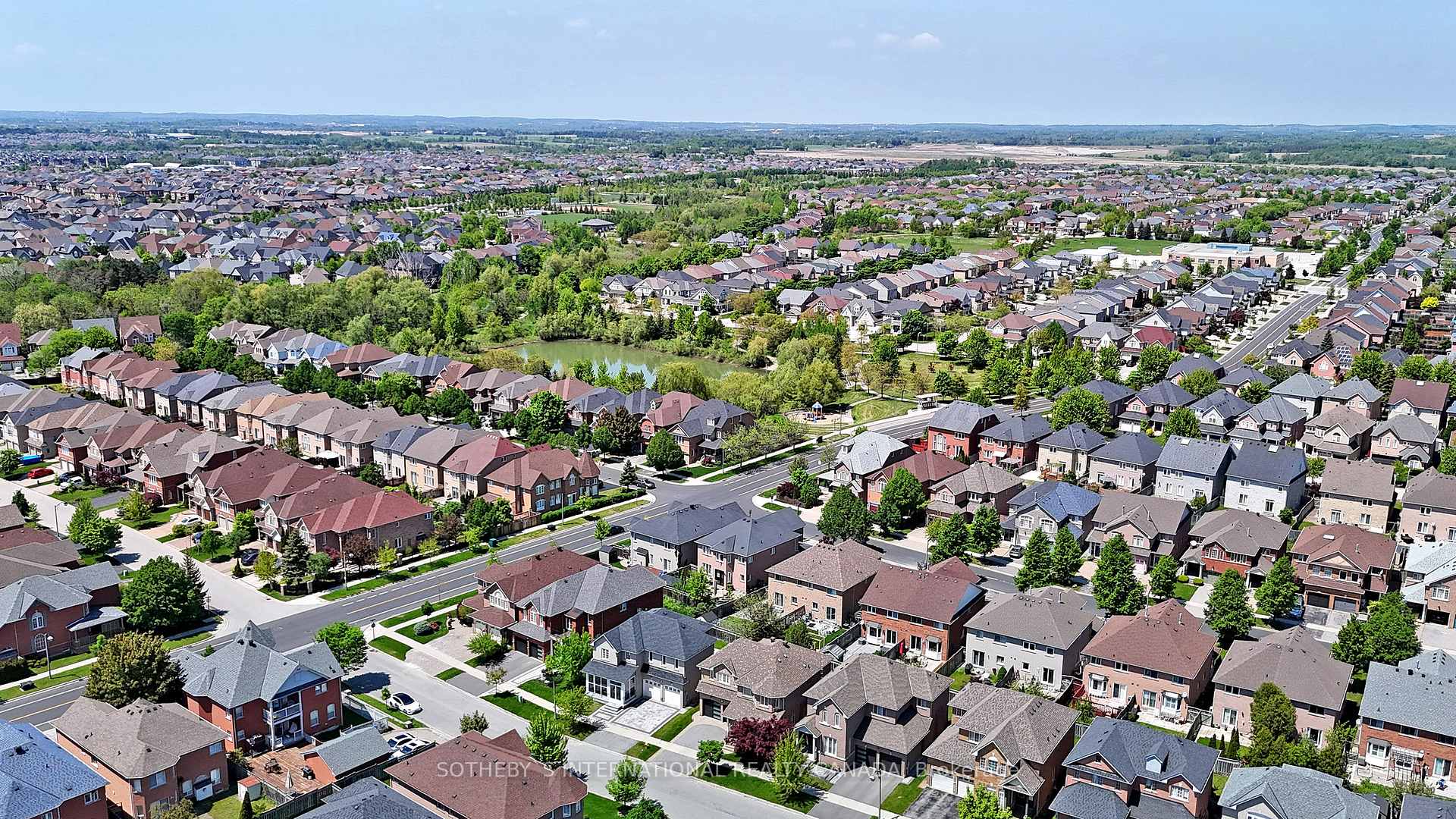 Photo 44 of 40 Briar Path Lane, Markham, Berczy — HOMEH