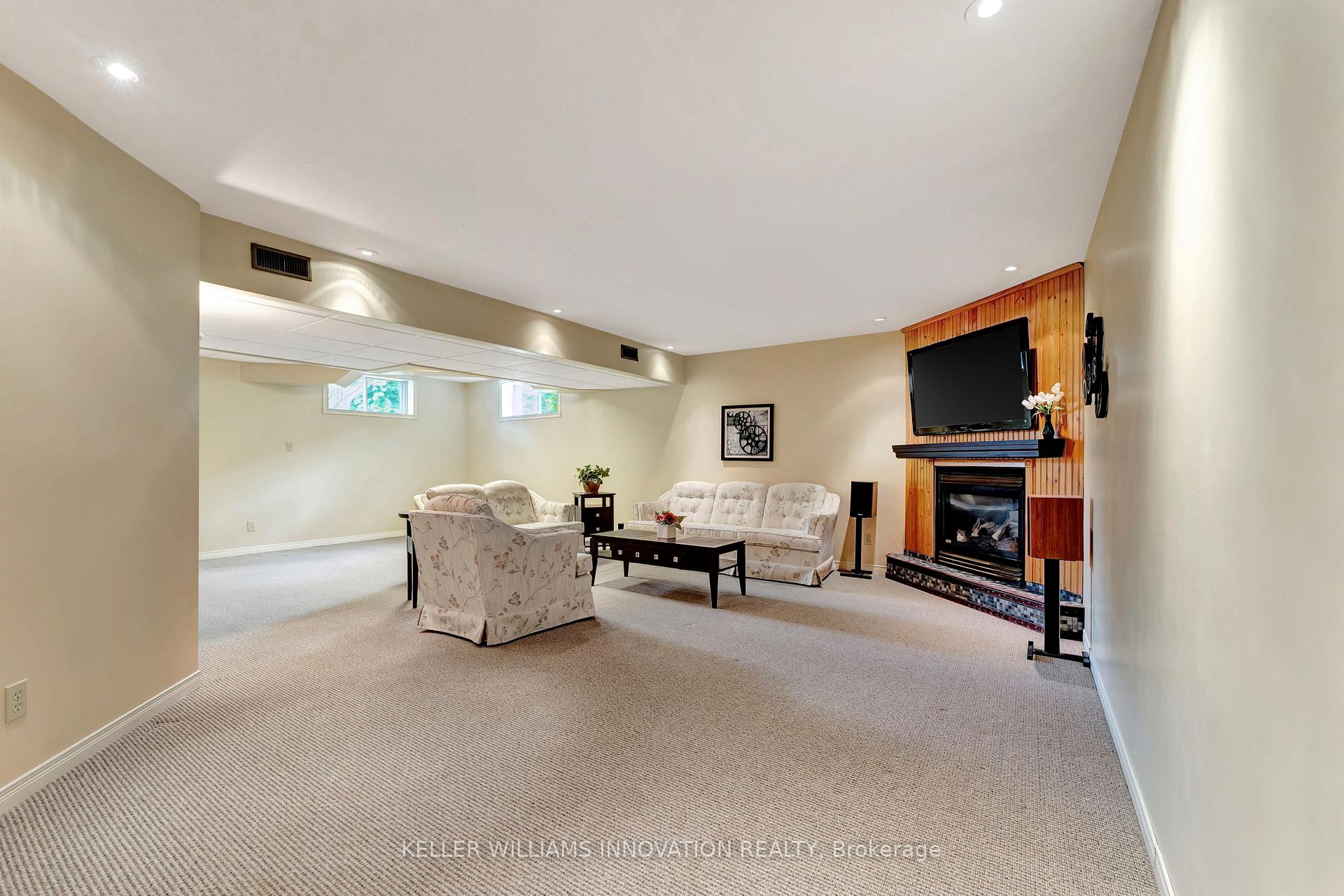 Photo 28 of 920 Walton Avenue N, North Perth, Listowel — HOMEH